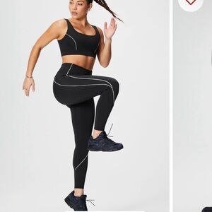 Motion 365+ High-Waisted Piped Legging (27” length)